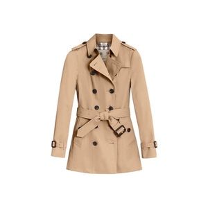 Burberry Sandringham Short Trench Coat